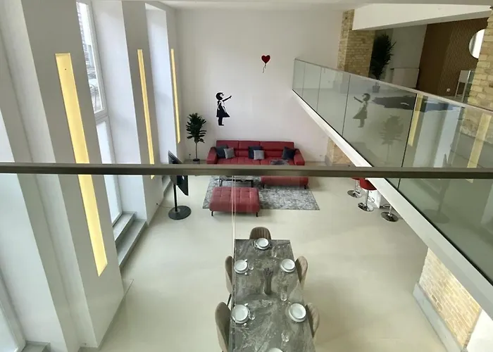 Loft With Pool Table, Kitchen Island & Gallery *