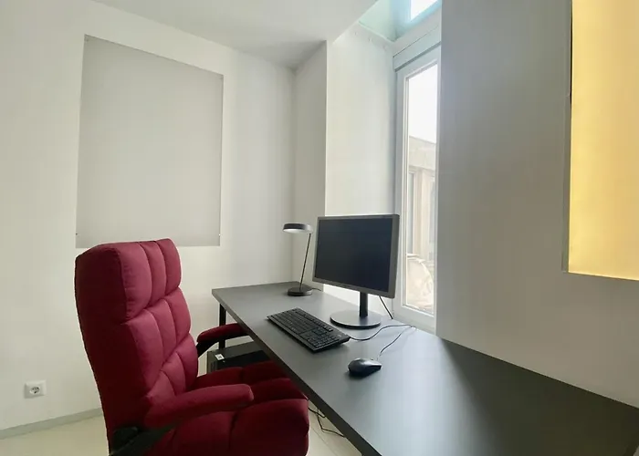 Apartamento Loft With Pool Table, Kitchen Island & Gallery *