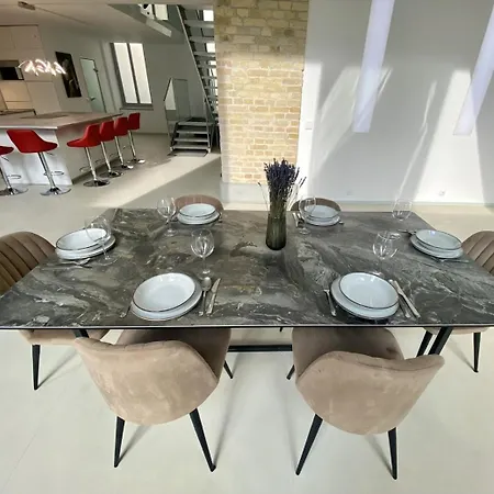 Apartment Loft With Pool Table, Kitchen Island & Gallery *